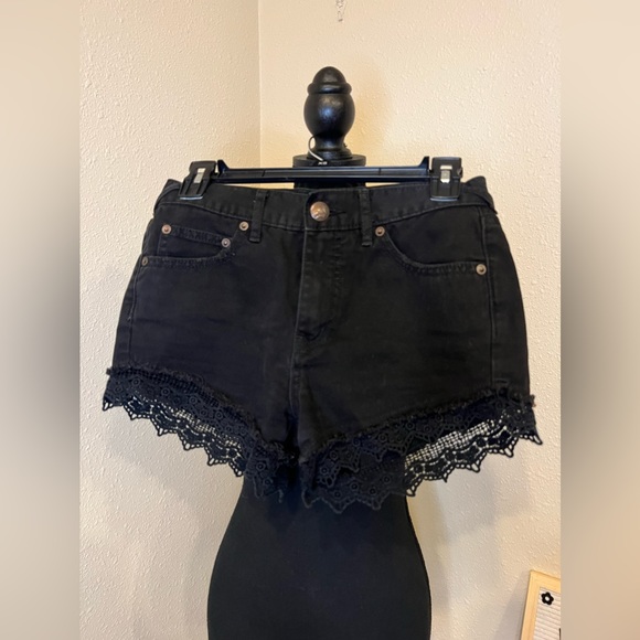 Free people shorts - Picture 3 of 6